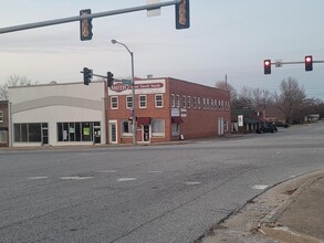 509 S Main St, Jay, OK for sale Primary Photo- Image 1 of 1