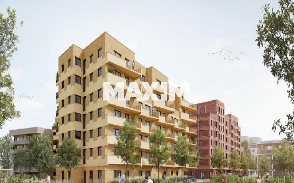 Retail in Dijon for sale Building Photo- Image 1 of 2