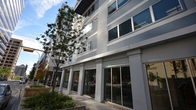 800 Brazos St, Austin, TX for rent Building Photo- Image 1 of 25