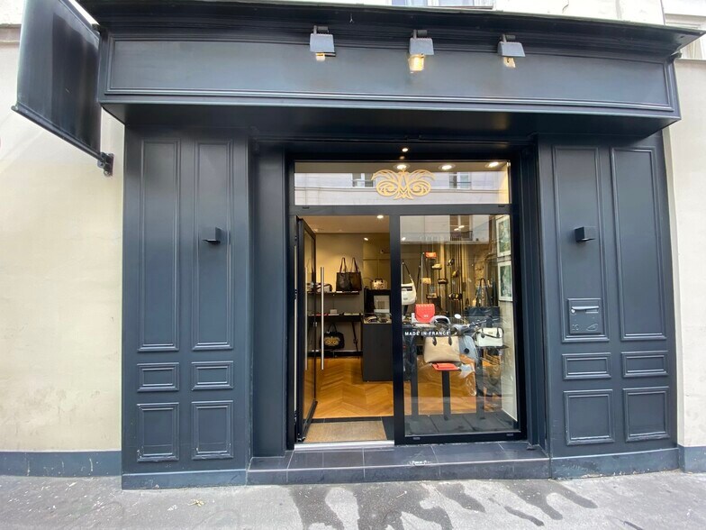 Retail in Paris to rent - Building Photo - Image 3 of 7