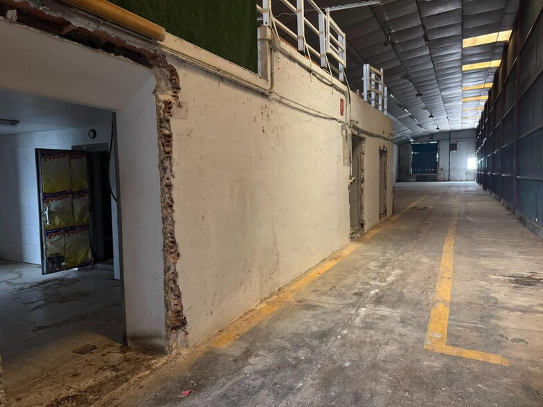 Retail in Murcia for sale - Interior Photo - Image 2 of 14