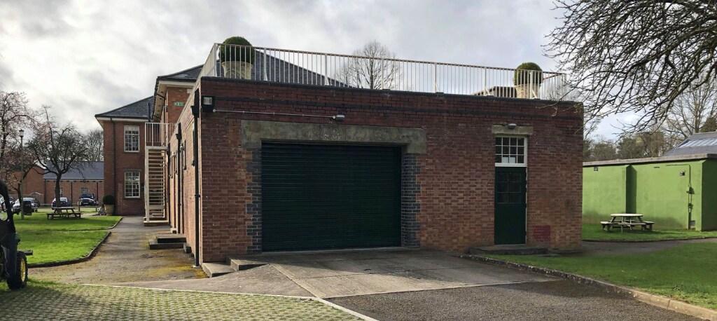 Skimmingdish Ln, Bicester for sale Building Photo- Image 1 of 1