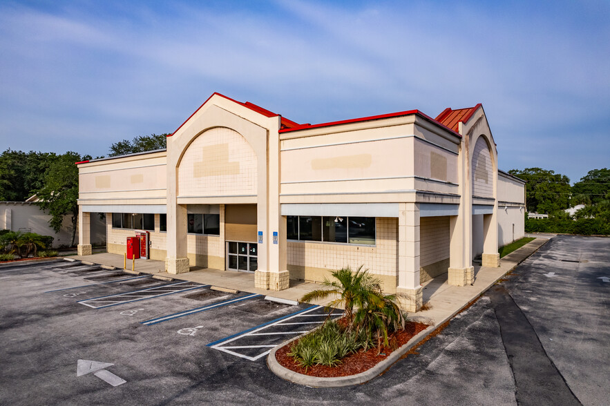 1235 N 14th St, Leesburg FL - Commercial Property