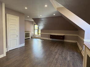 1 Newark St, Hoboken, NJ for rent Interior Photo- Image 2 of 6