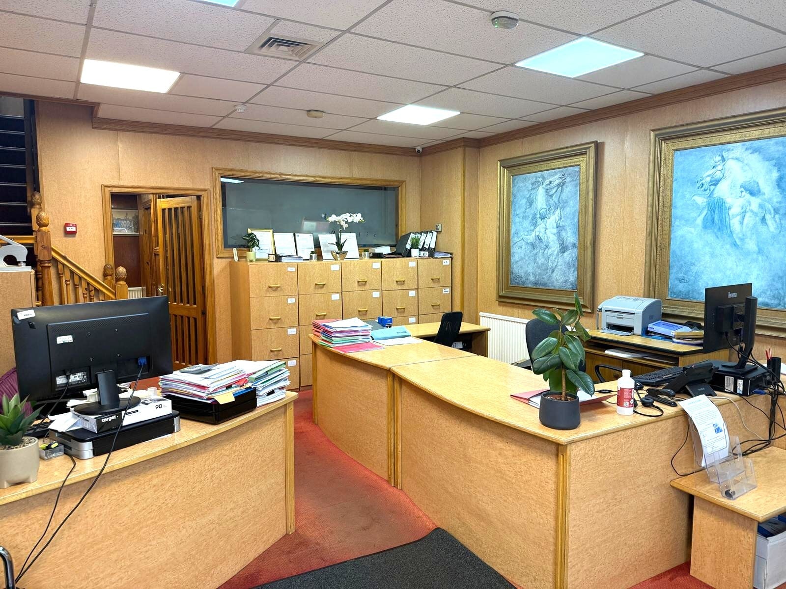 39 Bury New Rd, Manchester to rent Interior Photo- Image 1 of 26