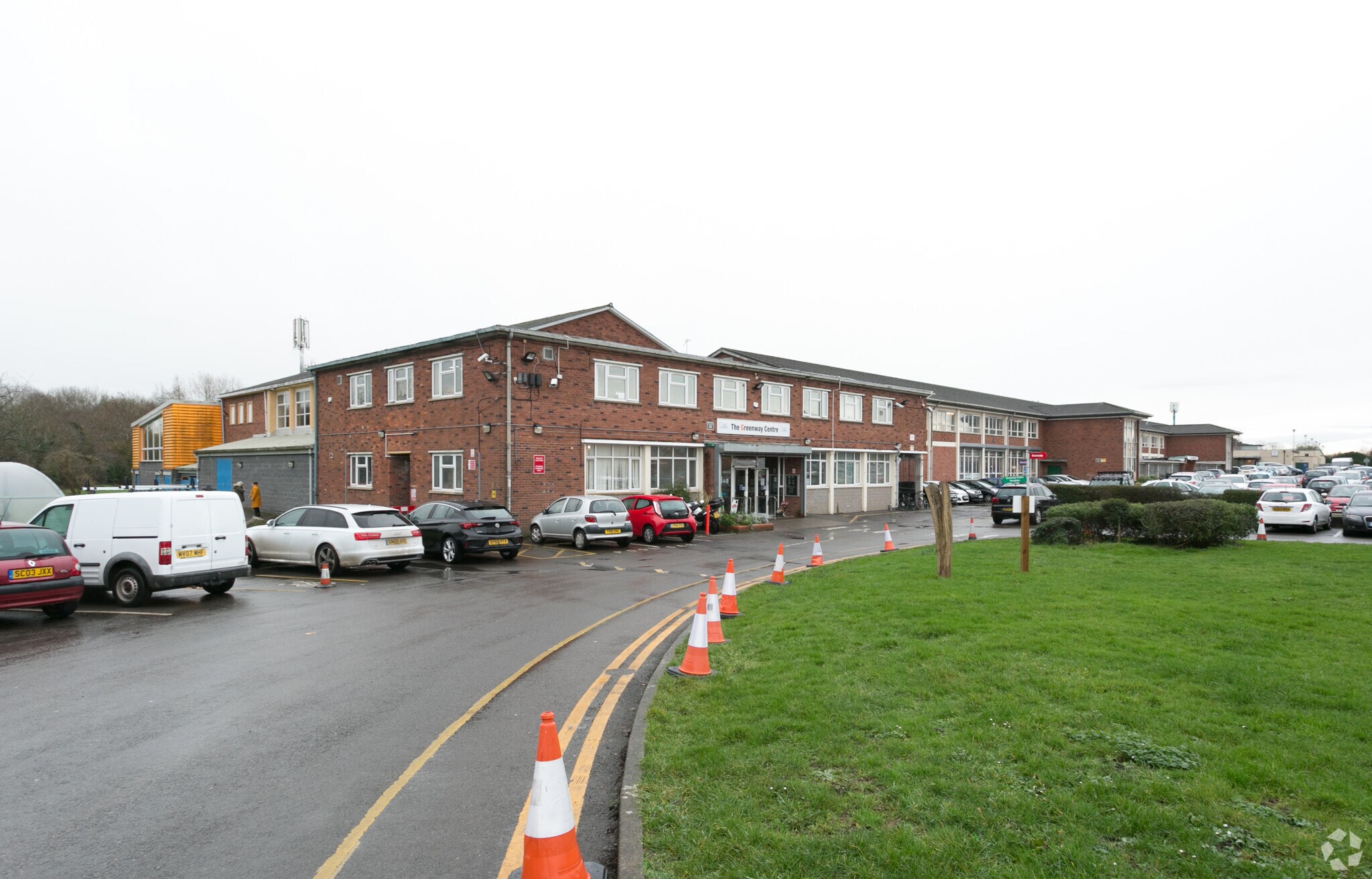 Doncaster Rd, Bristol for sale Primary Photo- Image 1 of 1