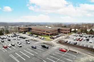 295 Woodcliff Dr, Fairport, NY - aerial  map view