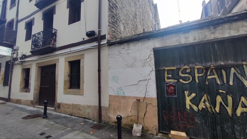 Kalea Contracalle, Irun, Guipúzcoa for sale - Primary Photo - Image 2 of 3