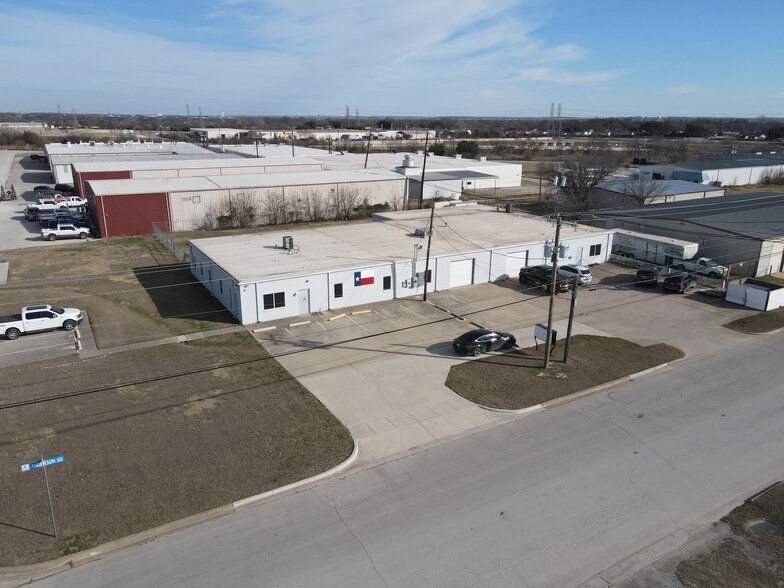 4504 Anderson Blvd, Haltom City, TX for sale - Building Photo - Image 2 of 5