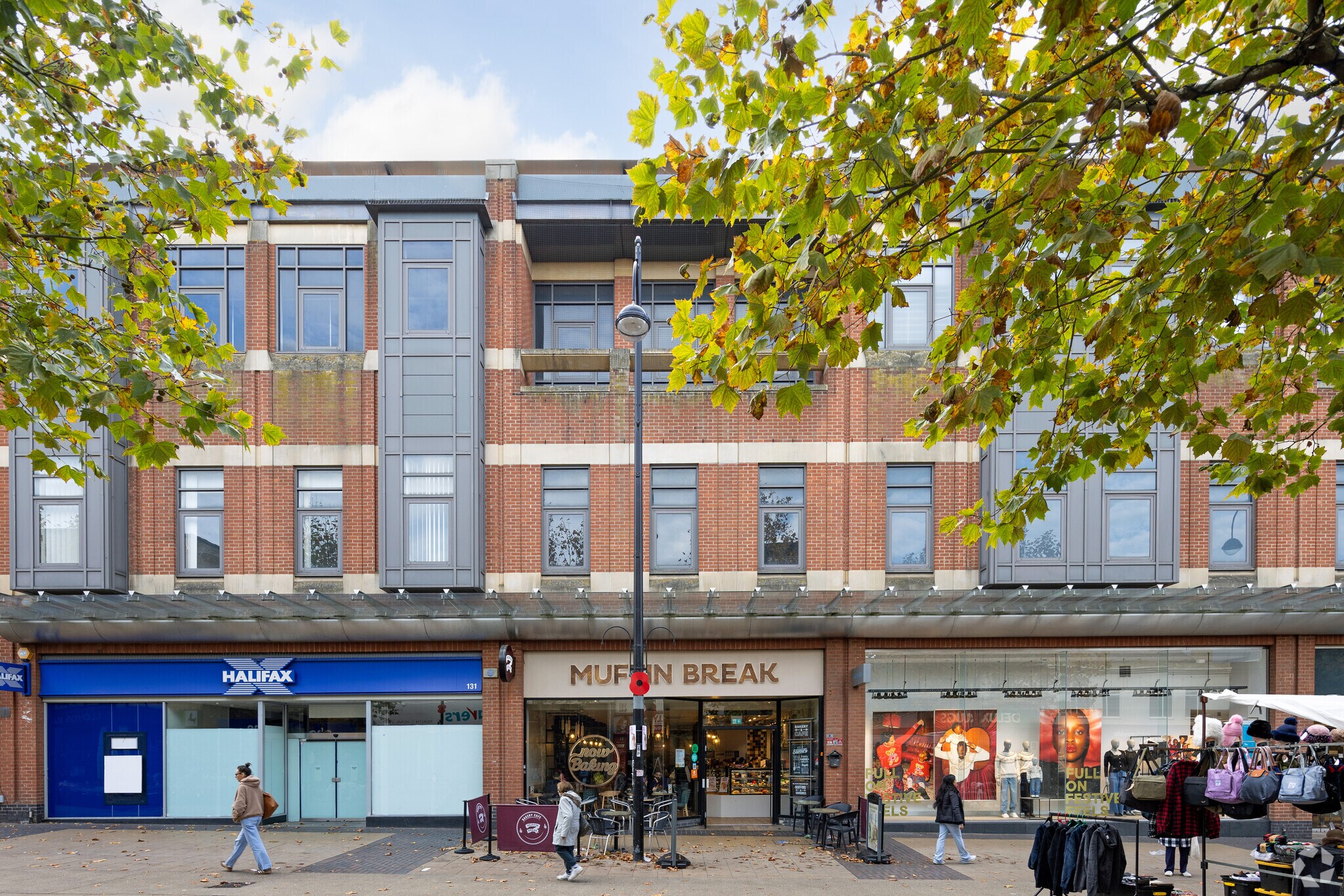 131 Broadway, Bexleyheath for sale Primary Photo- Image 1 of 1