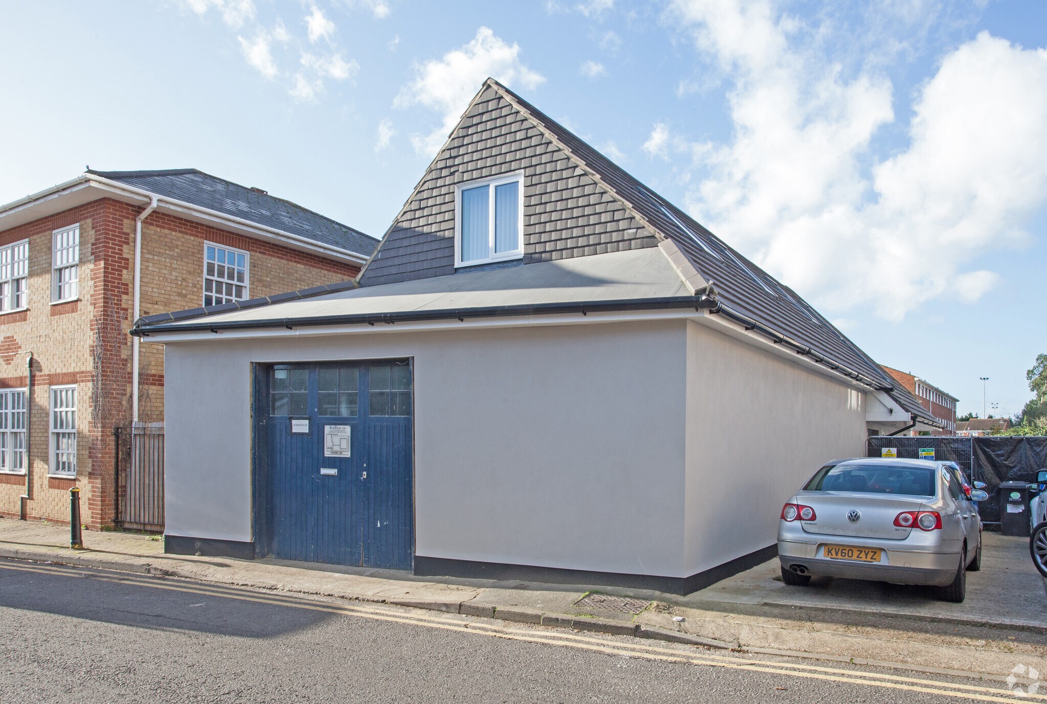 Gogmore Ln, Chertsey for sale Primary Photo- Image 1 of 1