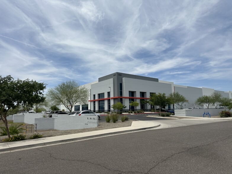 2150 E Riverview Dr, Phoenix, AZ for rent - Building Photo - Image 1 of 11