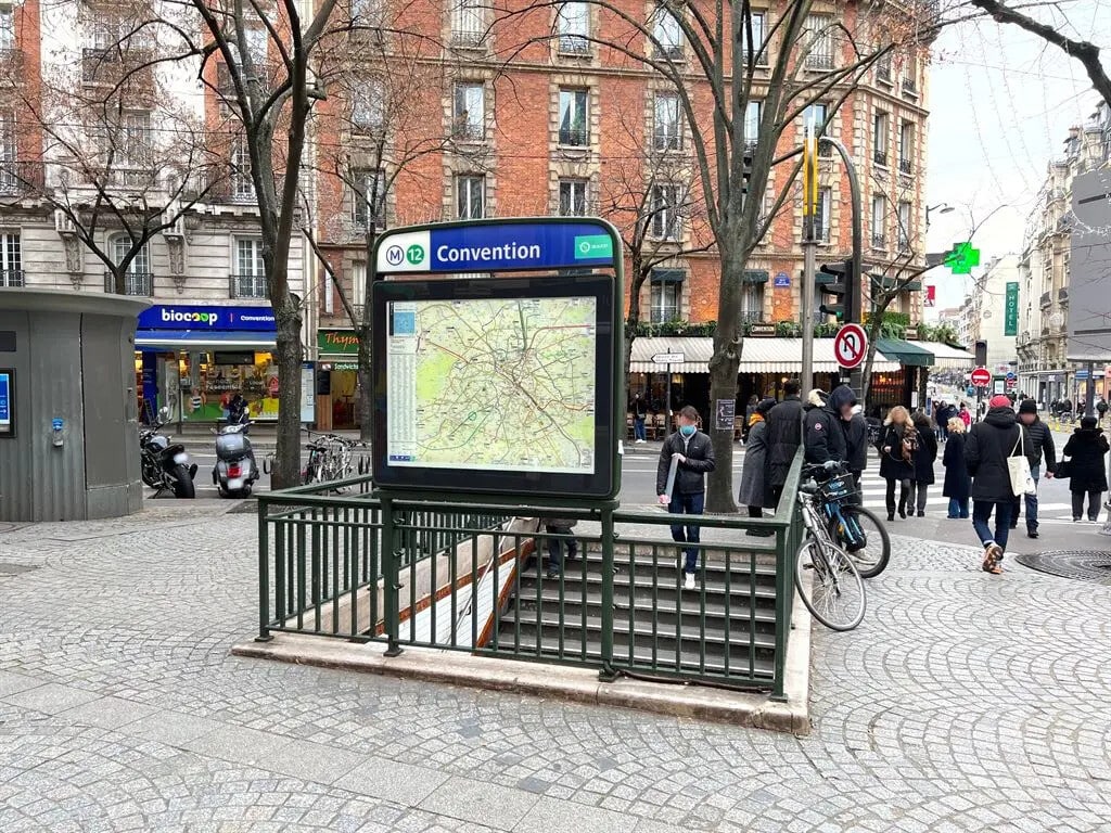 Location Commerce 75 m² - Photo 1