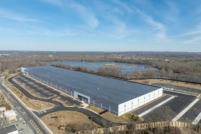 More details for 85 Main St, Spotswood, NJ - Industrial to Rent