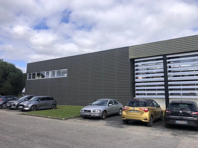 Industrial in Blanquefort for sale - Building Photo - Image 2 of 15