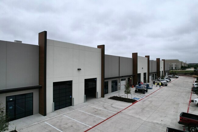 More details for 19150 Marketplace Ave, Kyle, TX - Industrial to Rent