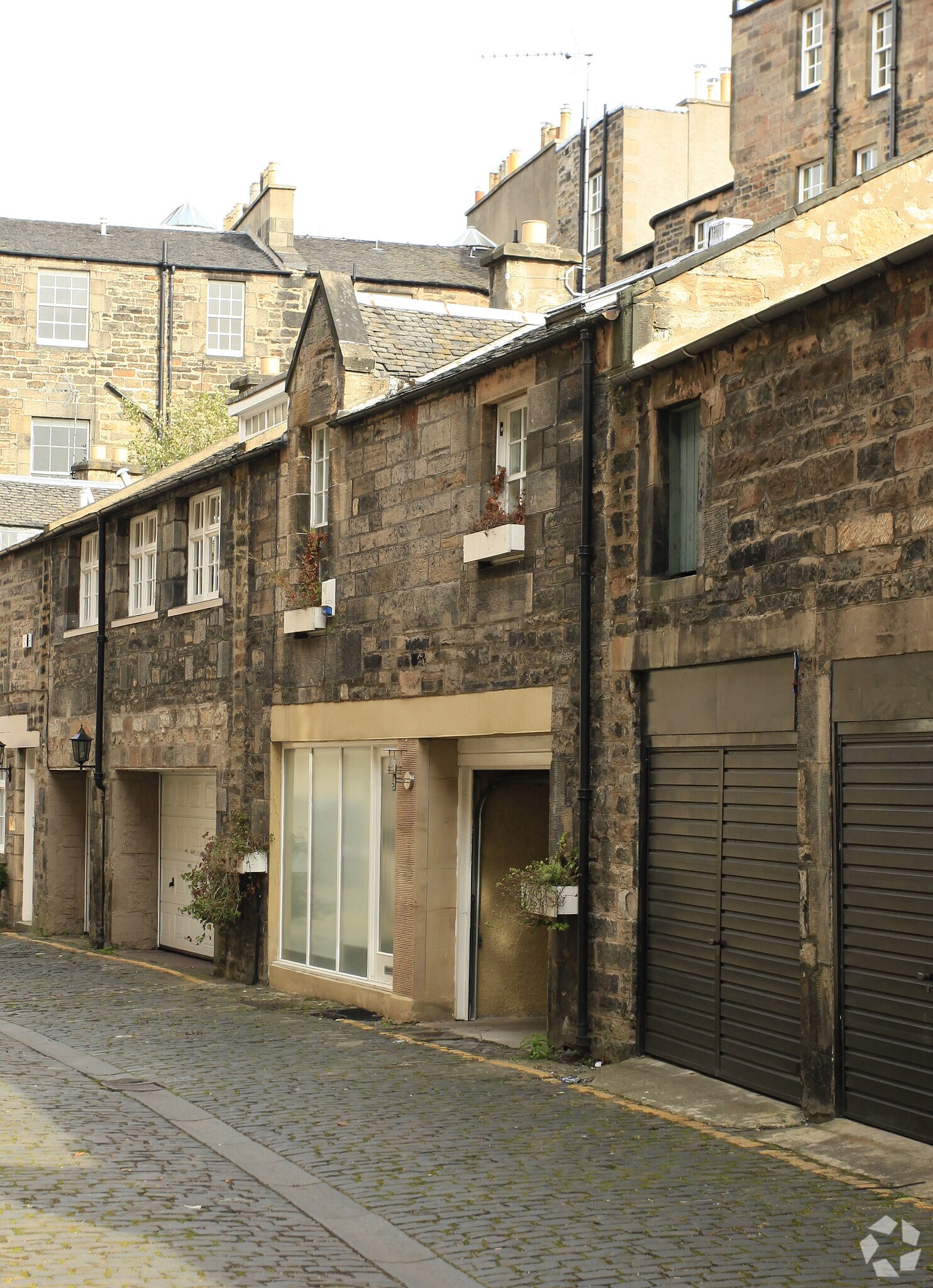 15 William Street South West Ln, Edinburgh for sale Primary Photo- Image 1 of 1