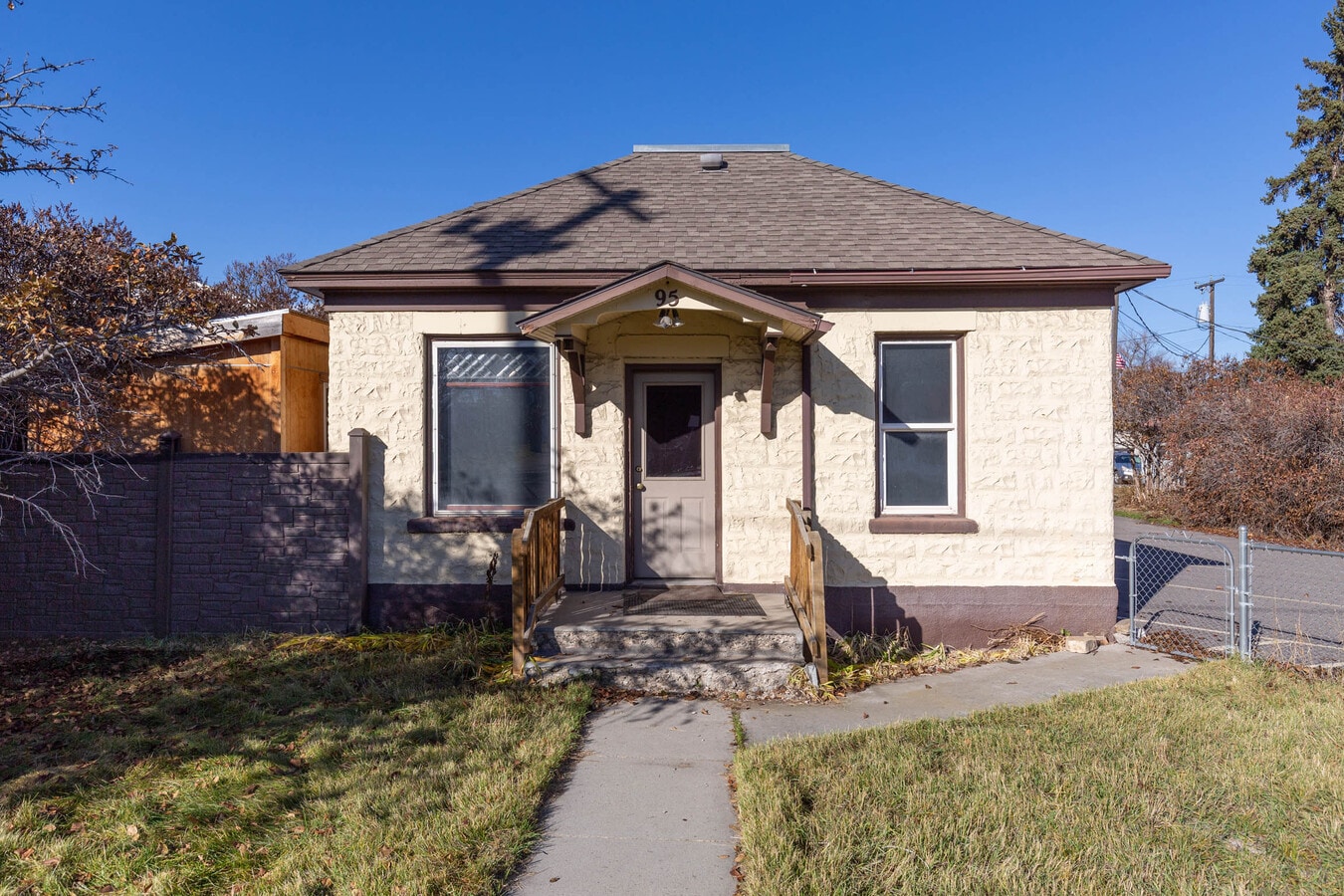 95 N Broadway, Belgrade 59714 Flexible Downtown District Zoning in