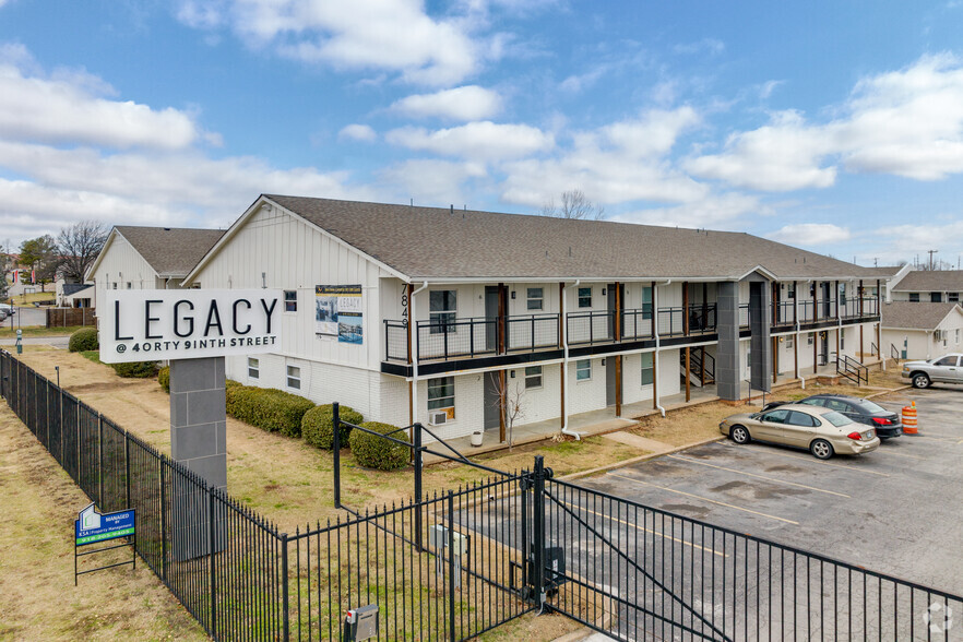 7845 E 49th St, Tulsa, OK for sale - Primary Photo - Image 1 of 1