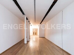 Retail in Barcelona, Barcelona to rent Interior Photo- Image 1 of 5
