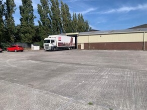 Anglezarke Rd, Newton Le Willows to rent Building Photo- Image 2 of 2