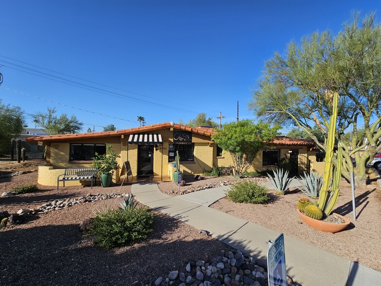 6584 N Oracle Rd, Tucson, AZ for sale - Primary Photo - Image 1 of 18