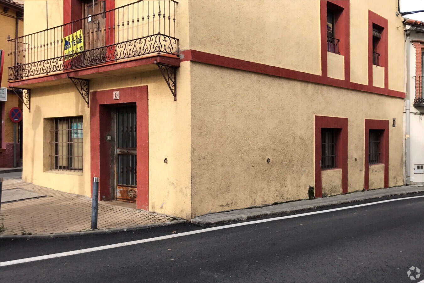 Avenida Juan Carlos i, 15, Robledo de Chavela, MAD 28294 - Unit Puerta 01, Esc. 1 -  - Interior Photo - Image 1 of 4