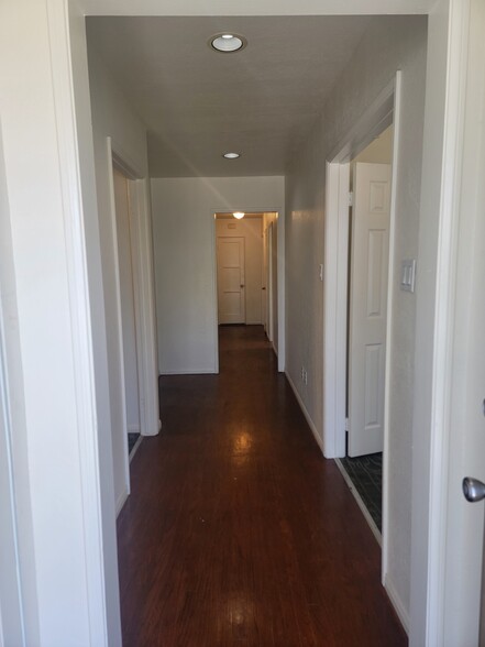 3740 McCray St, Riverside, CA for rent - Interior Photo - Image 2 of 11