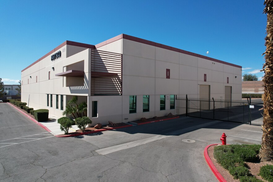 3835 N Pecos Rd, Las Vegas, NV for sale - Building Photo - Image 1 of 1