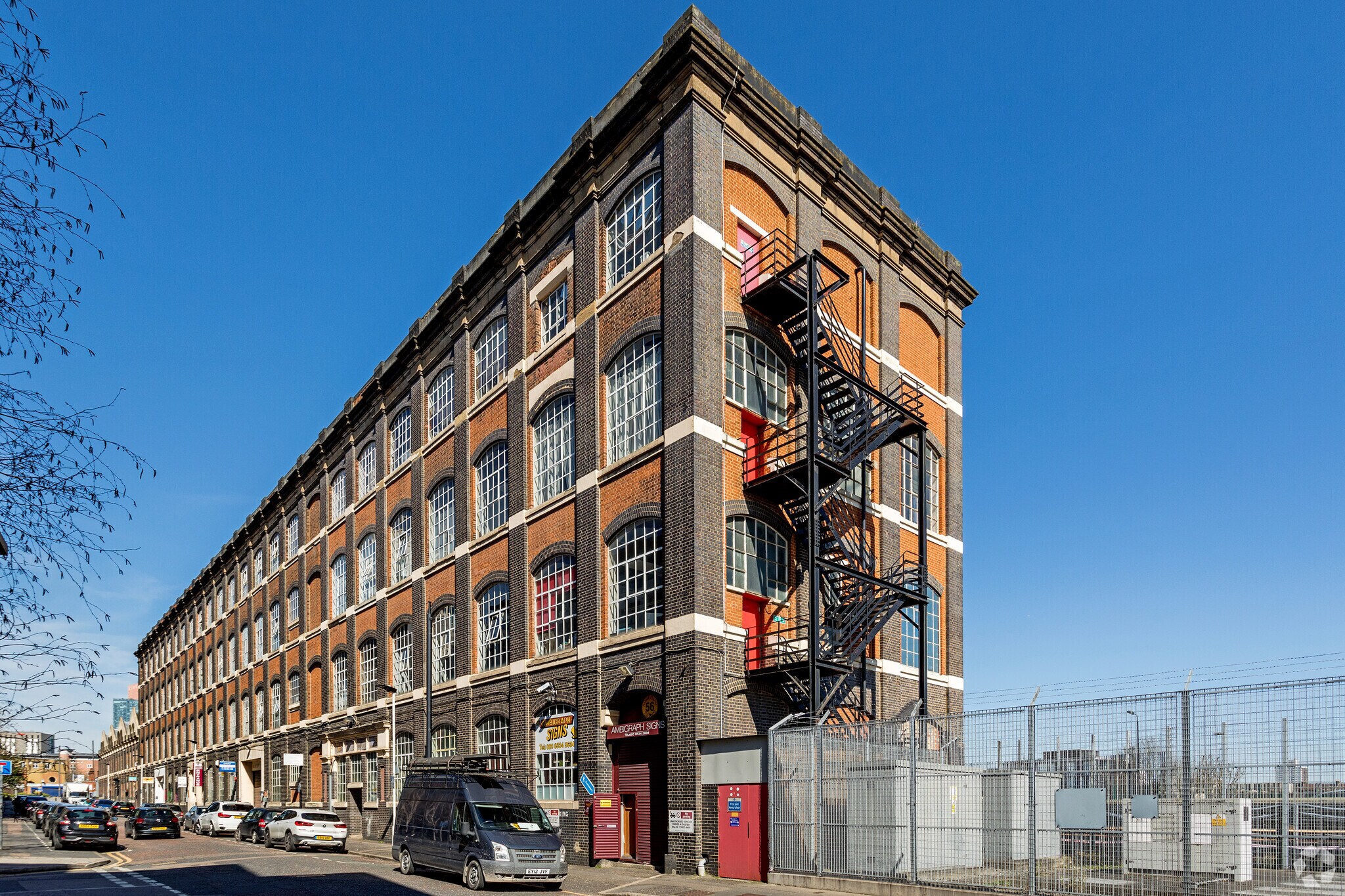 Burford Rd, London to rent Primary Photo- Image 1 of 9