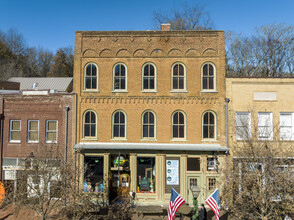 107 E Main St, Jonesborough, TN for sale Primary Photo- Image 1 of 1