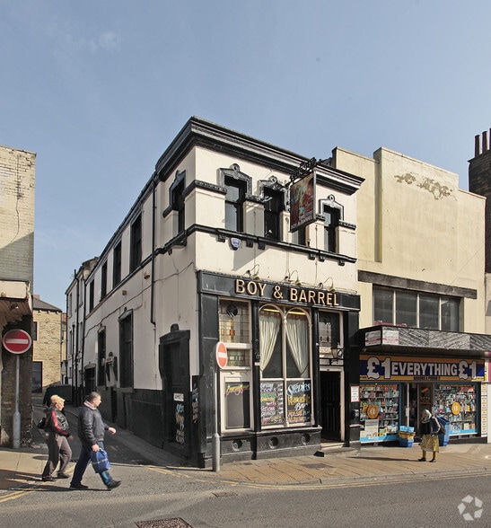 60 Westgate, Bradford for sale - Primary Photo - Image 1 of 1