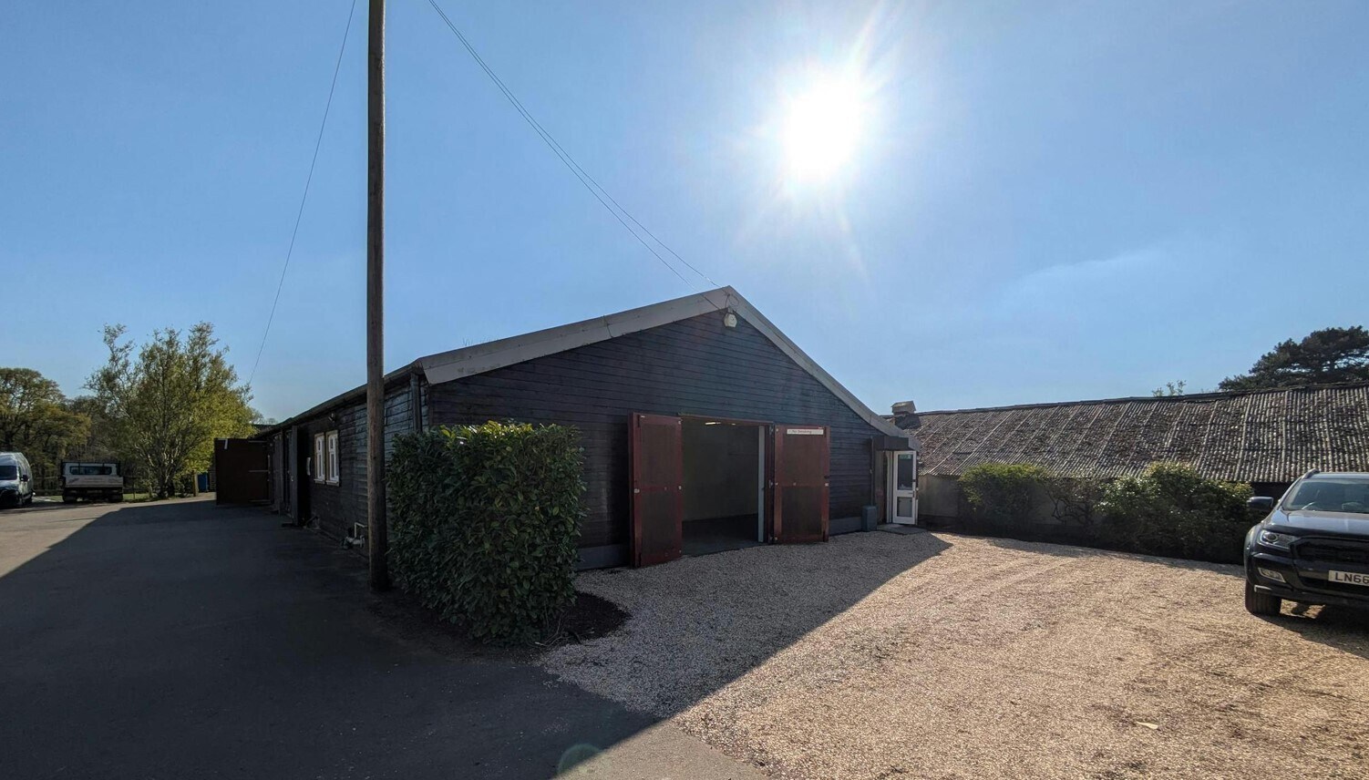 Unit 6 Lascombe Estate, Puttenham for sale Primary Photo- Image 1 of 1