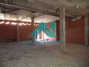 Retail in Cáceres, Cáceres to rent Interior Photo- Image 2 of 4