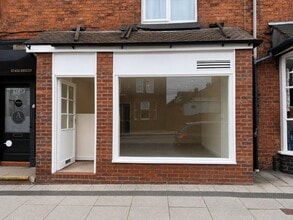 197 Nantwich Rd, Crewe to rent Building Photo- Image 1 of 2