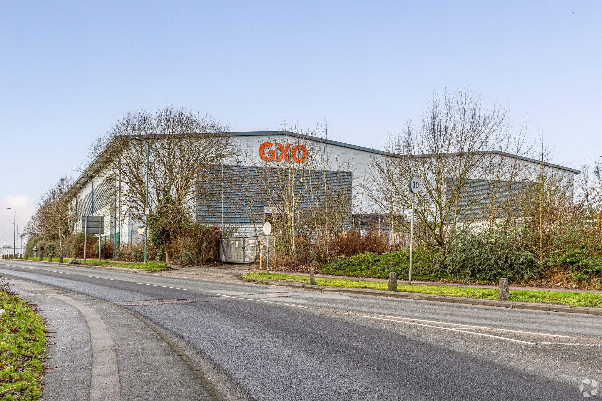 Flex Meadow, Harlow for sale Primary Photo- Image 1 of 1