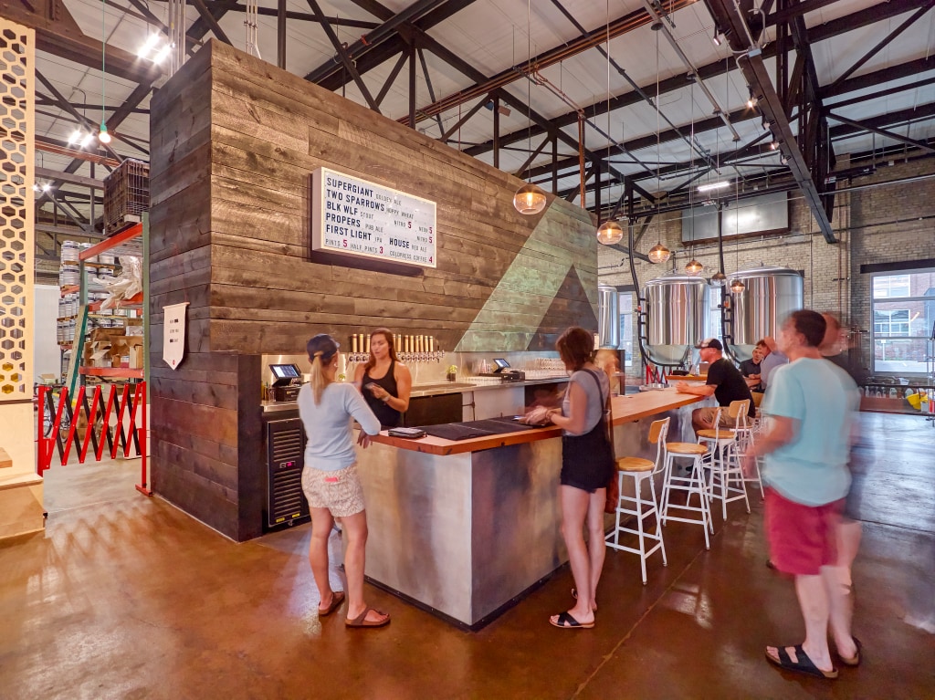 807 Broadway St NE, Minneapolis, MN to rent Interior Photo- Image 1 of 8