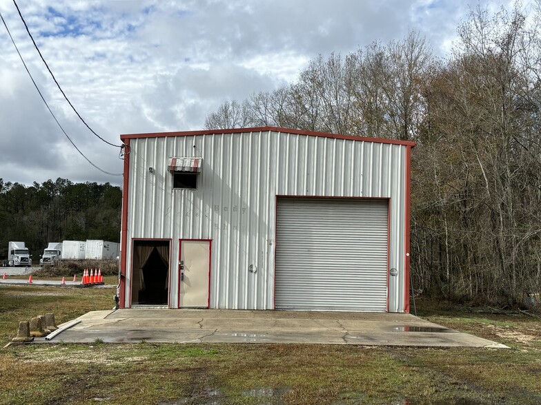 49297 Hwy 51, Tickfaw, LA for sale - Building Photo - Image 1 of 13