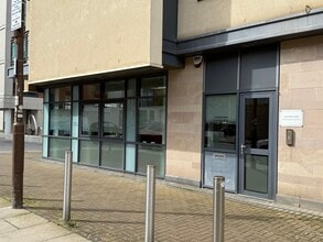 19 West Tollcross, Edinburgh to rent Building Photo- Image 2 of 2