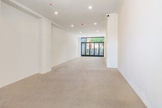 3038 Steinway St, Long Island City, NY for rent Building Photo- Image 1 of 9