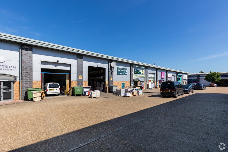 Longfield Rd, Tunbridge Wells to rent - Building Photo - Image 3 of 3