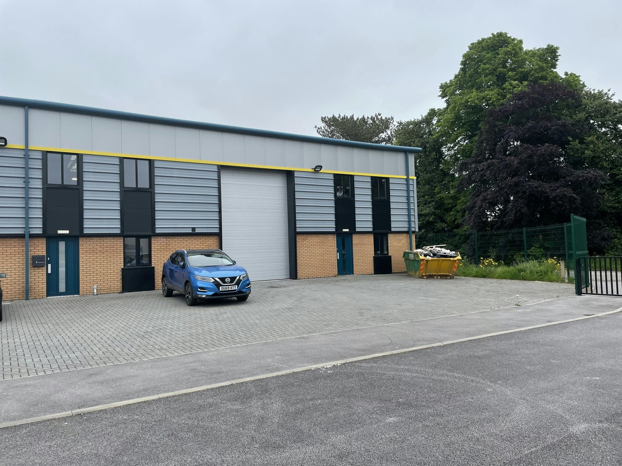 1-4 Diamond Way, Stone to rent Building Photo- Image 1 of 2