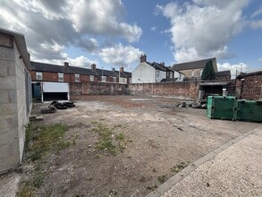 Parsonage St, Stoke On Trent to rent Building Photo- Image 2 of 4