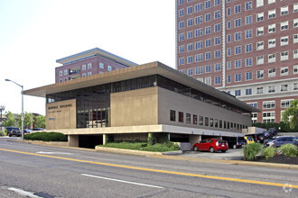 112 S Hanley Rd, Clayton, MO for rent Building Photo- Image 1 of 3