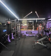 Green Ln, Northwood to rent Interior Photo- Image 1 of 5