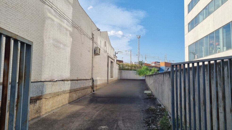 Land in Móstoles, Madrid for sale - Building Photo - Image 3 of 9