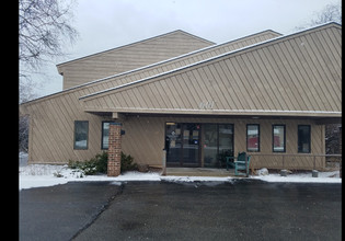 601 Buffalo St, Manitowoc, WI for rent Building Photo- Image 1 of 16