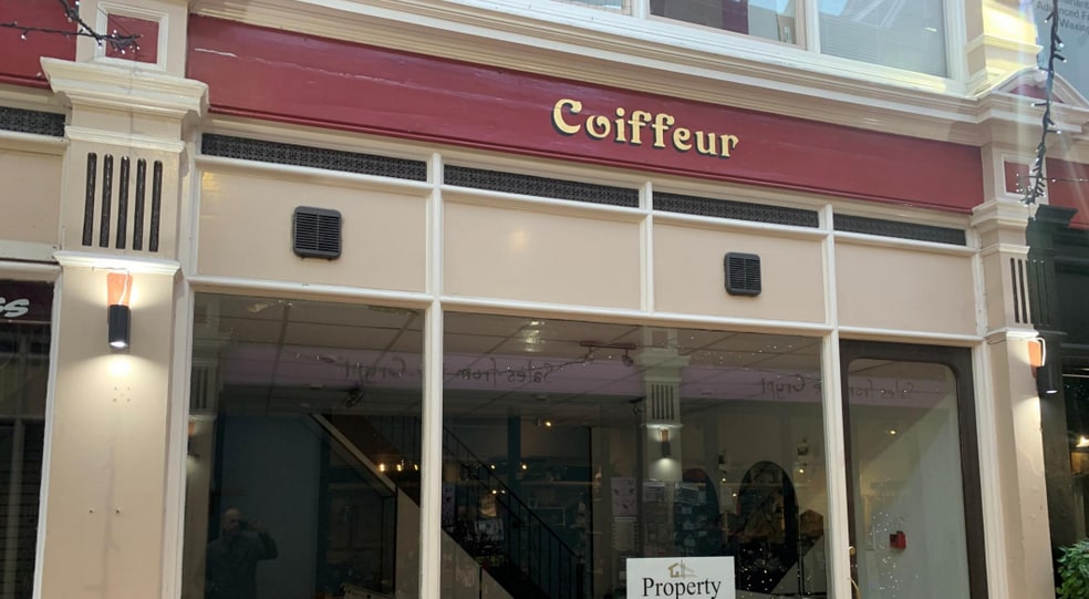 10 Queens Av, Hastings to rent - Building Photo - Image 2 of 2