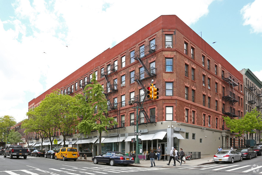 990 Columbus Ave, New York, NY for sale - Primary Photo - Image 1 of 1