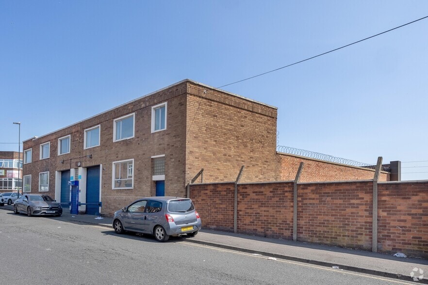 1-11 New Summer St, Birmingham to rent - Building Photo - Image 2 of 5